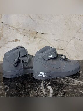 Bruce Kilgore Men’s Nike Airforce 1 Mid 07’ Dark Grey #315123-048
